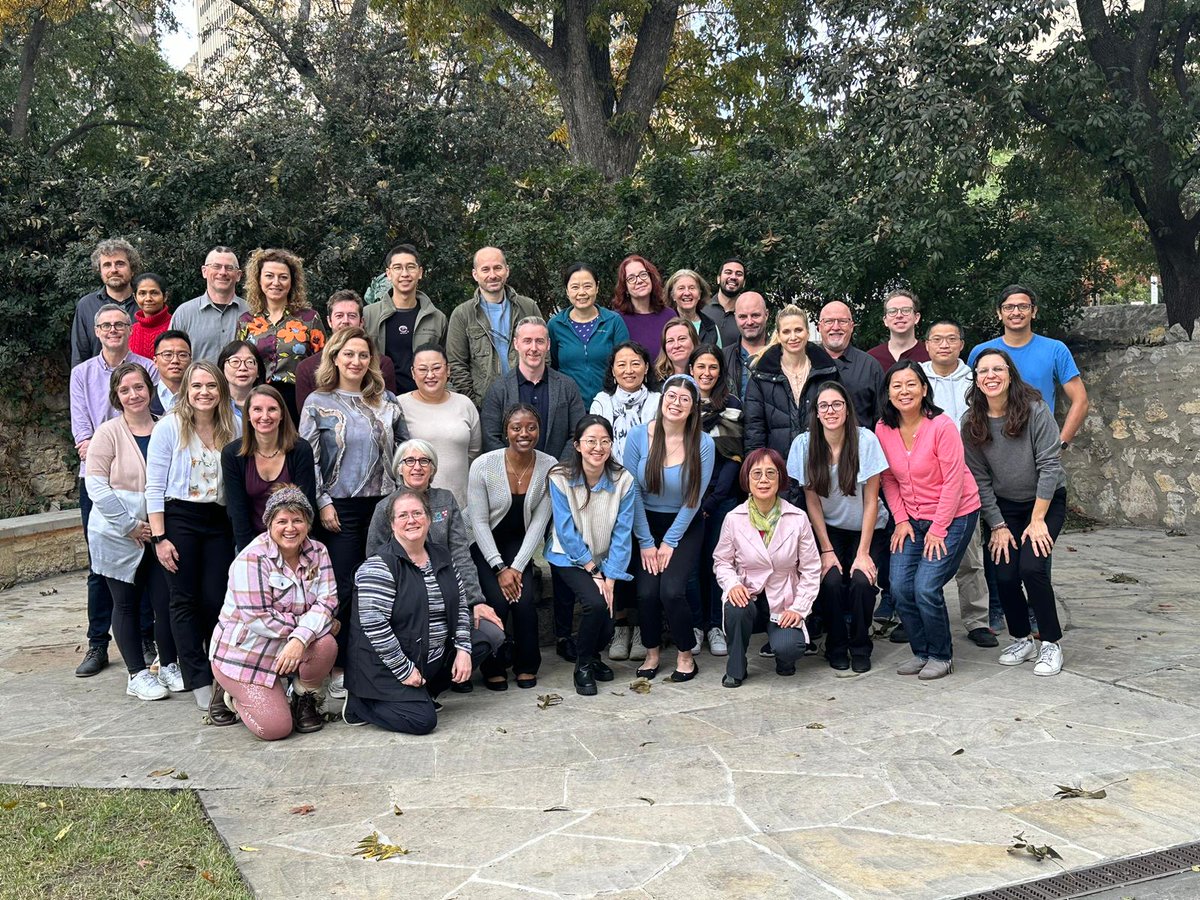 CSCIColumbia's tweet photo. #COREdinates & @CorEuStem the consortium of #StemCell core facilities of the world met @UTSA to share expertise with protocols, reagents & technological advancements. @CSCIColumbia own stem cell core team was there! Thank u @biotechne @STEMCELLTech @thermofisher for support https://t.co/50EuEGcNcp