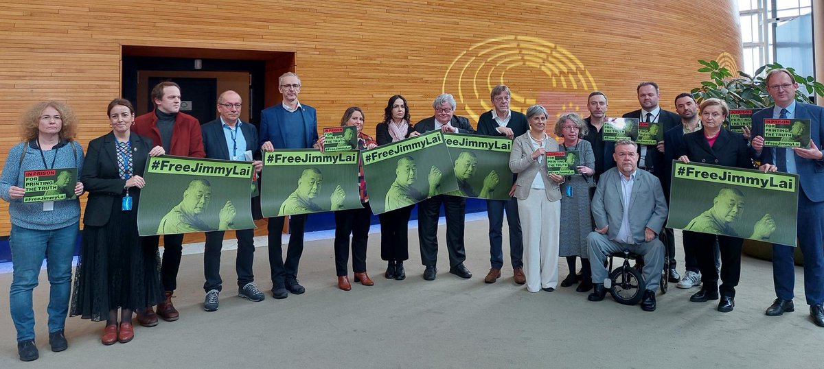 bueti's tweet photo. MEPs demonstrate solidarity with Jimmy Lai. #FreeJimmyLai https://t.co/29IMxcroJK