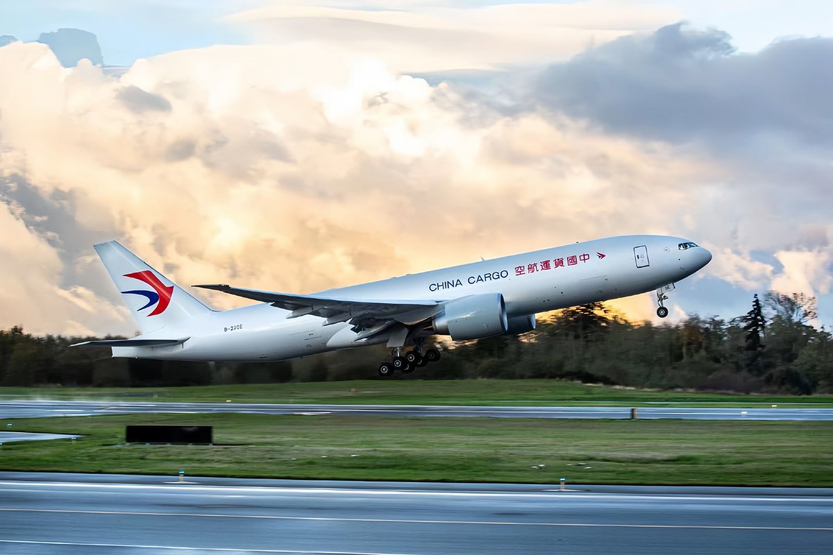 China Cargo Expands its Partnership with WFS in North America for Launch of Miami Freighter Services in Q1 2024 airline-suppliers.com/supplier-press… #WFS #Aviation #WorldwideFlightServices #ChinaCargo #AirCargo #Airlines #Miami #Shanghai #SATS