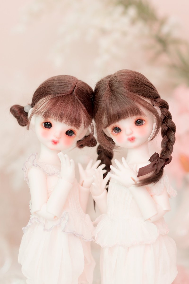 Mariamellow_bjd's tweet photo. ✨코요&amp;푸요 출시 기념 RT 이벤트!✨

미뇽 라인(27cm) ‘코요', '푸요' 가 12월 18일 발매됩니다🥰
계정 팔로우+이 글을 RT해주시는 분들 중 1분씩, 총 두 분을 추첨하여
선주문 종료 후 원하시는 스킨컬러의 노메이크업 코요&amp;푸요 헤드를 보내드립니다.

https://t.co/goEnr9XrJa

#트인덕장터 https://t.co/uToWGknDIe