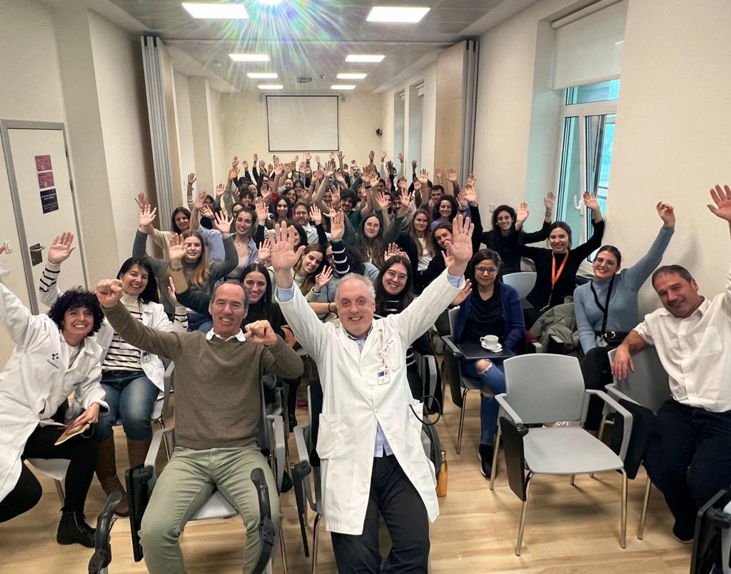 biogipuzkoa's tweet photo. 🧠Ayer las/os compañeras/os de Neurociencias celebraron el #NeuroDay. En él, 18 investigadoras/es compartieron su trabajo para ponerse al día. Y, además, estuvieron miembros de @dalecandela .

¡Muchas gracias a todas/os por vuestro trabajo! 👏 https://t.co/Oke5OdzWNL