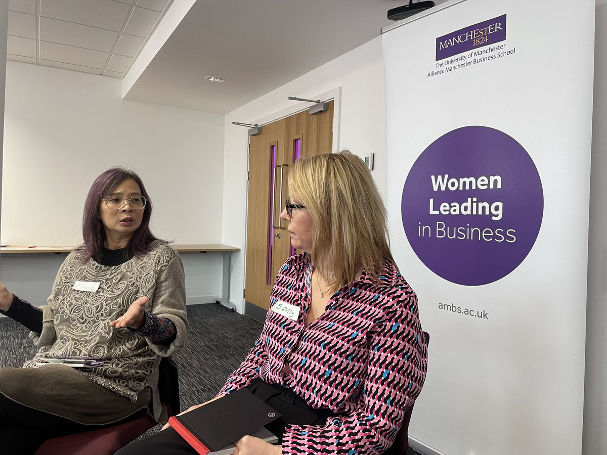 CMBoggiano's tweet photo. It was a joy to host the #WLiB Women Leading in Business session @AllianceMBS yesterday. Everyone got into the festive spirit.πππThanks to #CircleSteele from @waiyincws & #SallyBucknall from @EY_UKI for being our guest speakers!
See you in the New Year on Wed 31 Jan! https://t.co/arJDg8XBLi