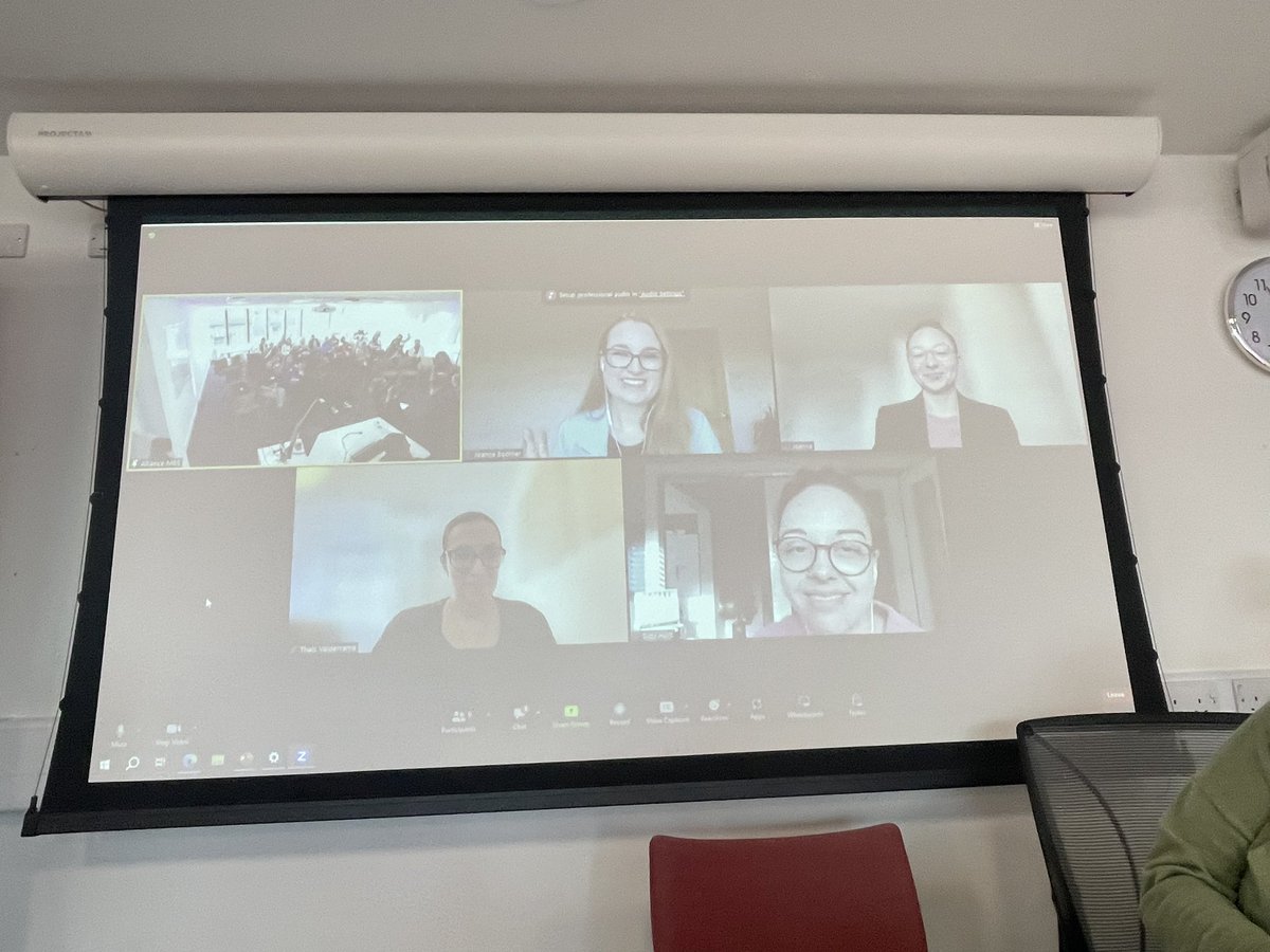 CMBoggiano's tweet photo. It was a joy to host the #WLiB Women Leading in Business session @AllianceMBS yesterday. Everyone got into the festive spirit.πππThanks to #CircleSteele from @waiyincws & #SallyBucknall from @EY_UKI for being our guest speakers!
See you in the New Year on Wed 31 Jan! https://t.co/arJDg8XBLi