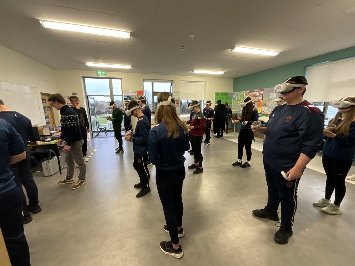 As part of the Town Centre First Initiative, students from <a href="/BailieboroughCS/">BCS PE Department & Sport</a>, in conjunction with @ConnectedCavan and <a href="/DCU/">Dublin City University</a>, take part in a digital /virtual reality day to highlight the use of technology: inspiring the next generation!

<a href="/BusinessDCU/">DCU Business School</a>
<a href="/IIDB_ie/">The Irish Institute of Digital Business</a>