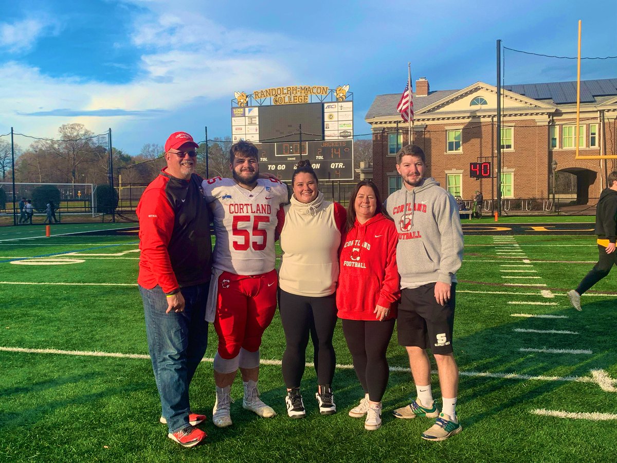 Emily Bitka tweet media