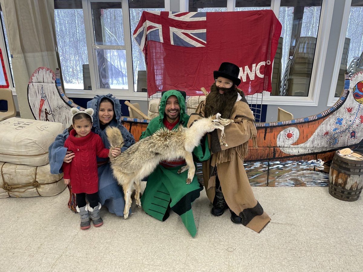 JosueBadi's tweet photo. Winter Carnival NWC https://t.co/Vij2BU5dzh
