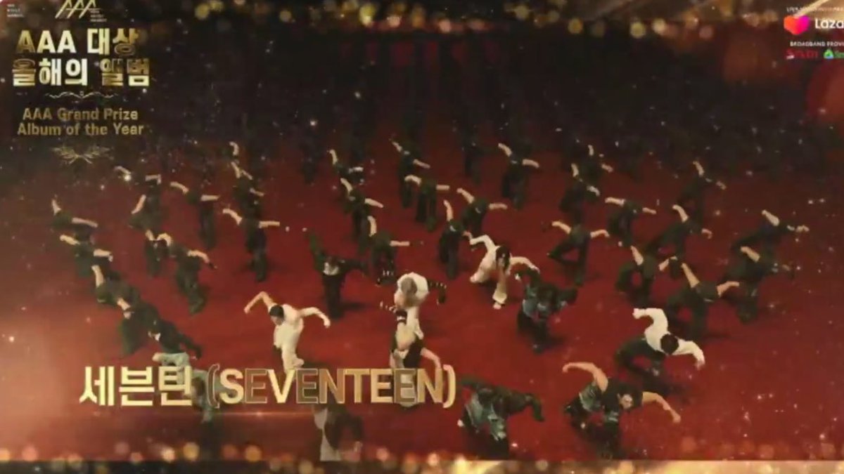 sounds_of_cheol's tweet photo. SEVENTEEN won Daesang "Album of the Year" at the 2023 AAA 🏆

congrats @pledis_17 😭👏 https://t.co/DY0GBDwp3G