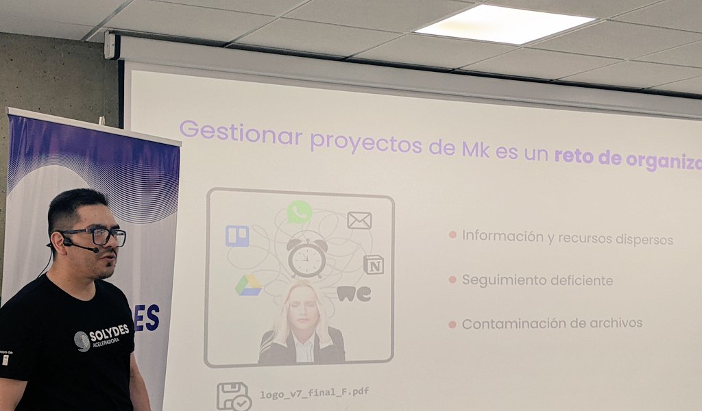 StartupsBolivia's tweet photo. Rafael Carvajal de #DoctorPlace, una startup enfocada en facilitar el acceso  a profesionales médicos https://t.co/QADOvRhh9I