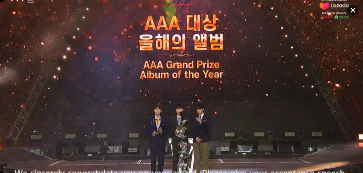 SEVENTEEN WON ALBUM OF THE YEAR!!