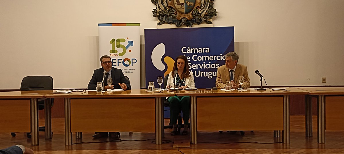 Cámara de Comercio y Servicios UY 🇺🇾 tweet media