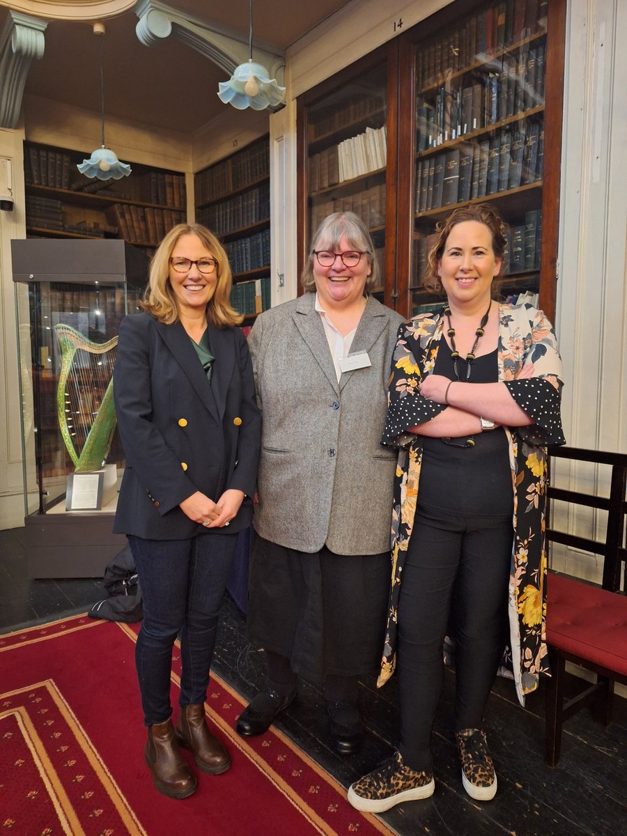 Highlight of what has been a really fantastic day, here I am @RIAdawson with #womenshistory champion Prof Maria Luddy and my good friend and colleague @JudithHarford @SchoolofEdUCD. So many great papers and discussions in the breaks too. Thank you for this day @Library_RIA