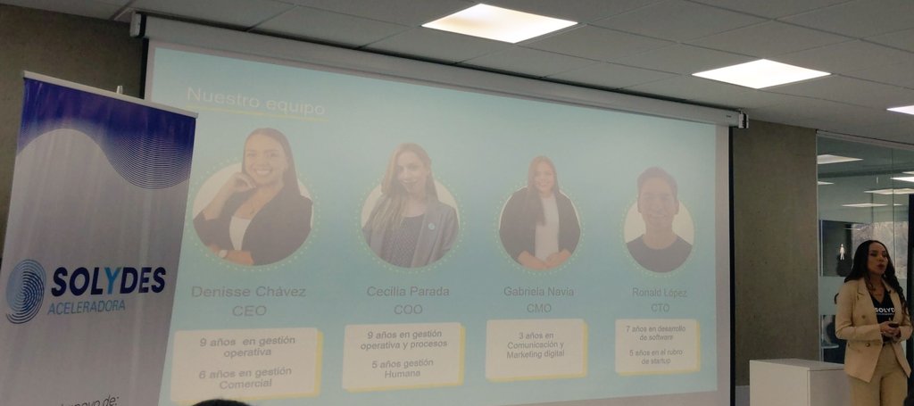 StartupsBolivia's tweet photo. Denisse de #Jelpi,  que es una plataforma digital que te ayuda a encontrar una persona que te asista con la limpieza de tu hogar https://t.co/dD0e6mfsJd
