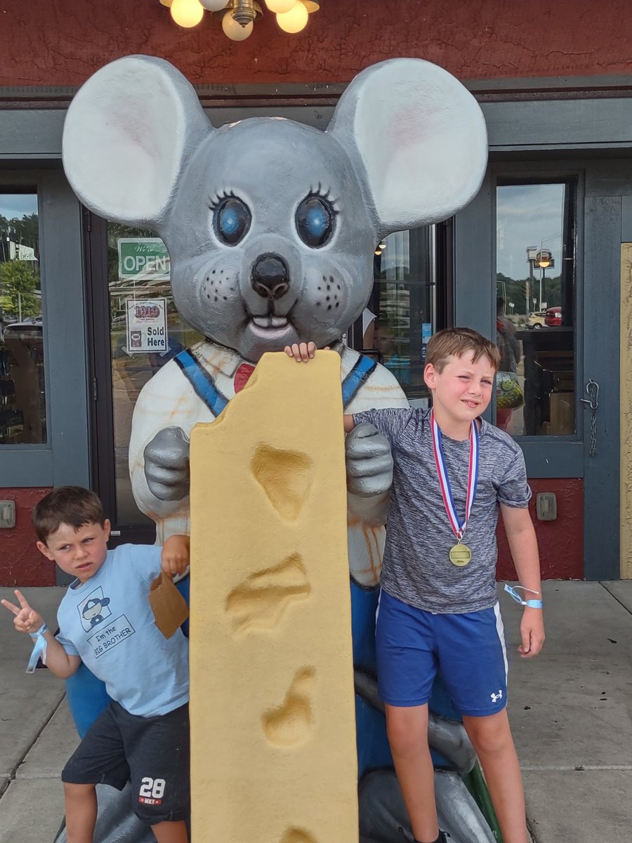 jakinn01's tweet photo. HAPPY 9TH BIRTHDAY TO MY OLDEST Connor. Can't believe how big you are now https://t.co/2VKzF7rYOg