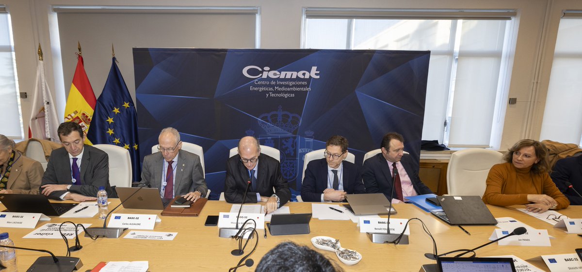 CIEMAT_OPI's tweet photo. El @CIEMAT_OPI ha acogido hoy a representantes de la #UE y #Japón para celebrar la reunión del "Broader Approach", el acuerdo que promueve el avance conjunto de la #energía de #fusión.

https://t.co/NUg1Dz0i85 https://t.co/hTvsf8jY0R