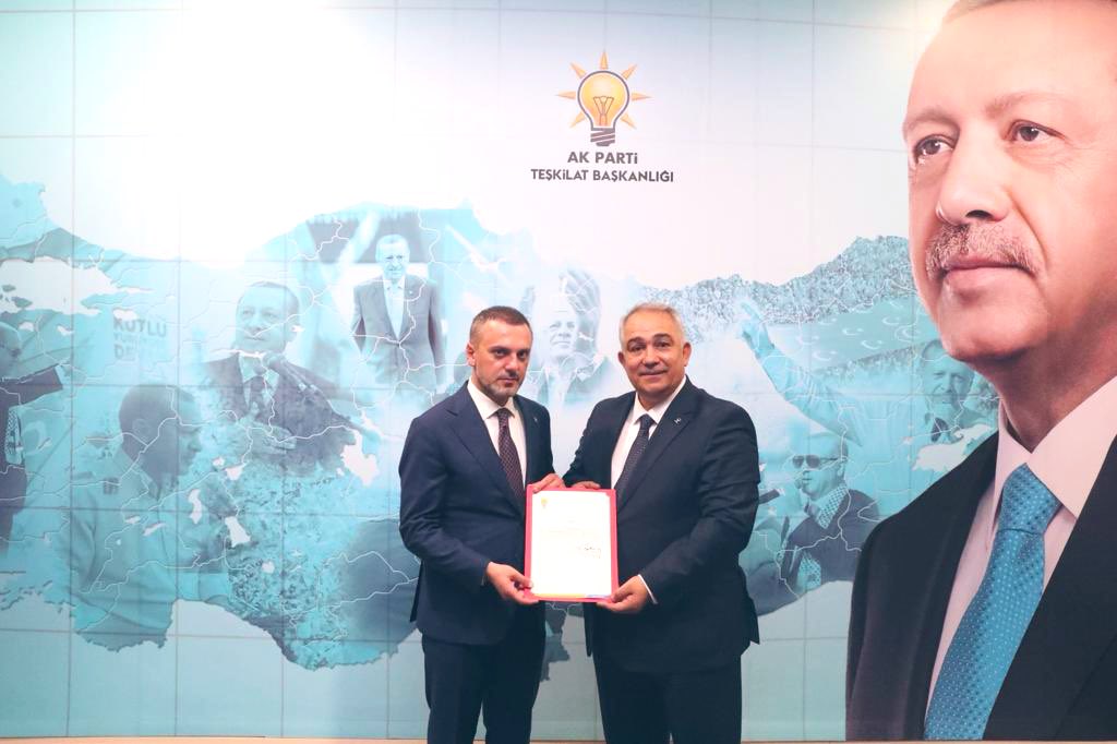 81 ilimizde yapılan temayül yoklamalarının ardından genel merkez teşkilat başkanlığı tarafından başlatılan “TEŞKİLAT İSTİŞARE  TOPLANTISI” kapsamında Genel Başkan Yardımcımız-Teşkilat Başkanımız Sn. Erkan KANDEMİR ve çalışma arkadaşlarının katılımı ile AK Parti Gaziantep İl