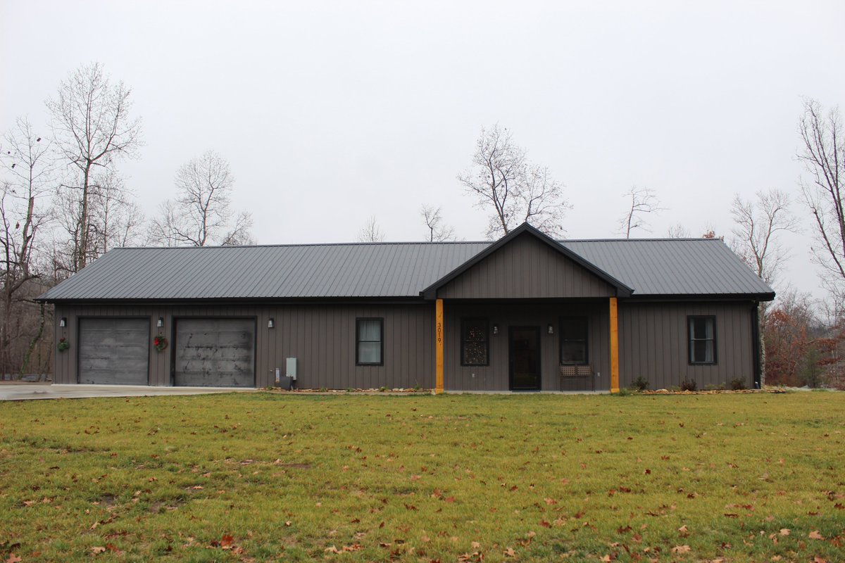 truemetalsupply's tweet photo. A beautiful #barndominium with Textured Charcoal Board and Batten Steel Siding and a Signature Black Tuff-Rib Metal Roof! 🤩 Start your project with True Metal Supply at (865) 224-3055! #barndobuild #postframe #steelsiding
----------------
#experiencetrueservice #postframebuildingkits #postframekit #workshop #garage #shed #buildingkit #steel #trusses #steeltrusses #metal #steel #buildingkits #barndo #knoxvillemetalroofing #knoxville #manufaturing #postframekits #metalshop #roofing #tuffrib #metalroofs #metalroof #metalroofing #truemetalsupply #metalroofingmadeeasy