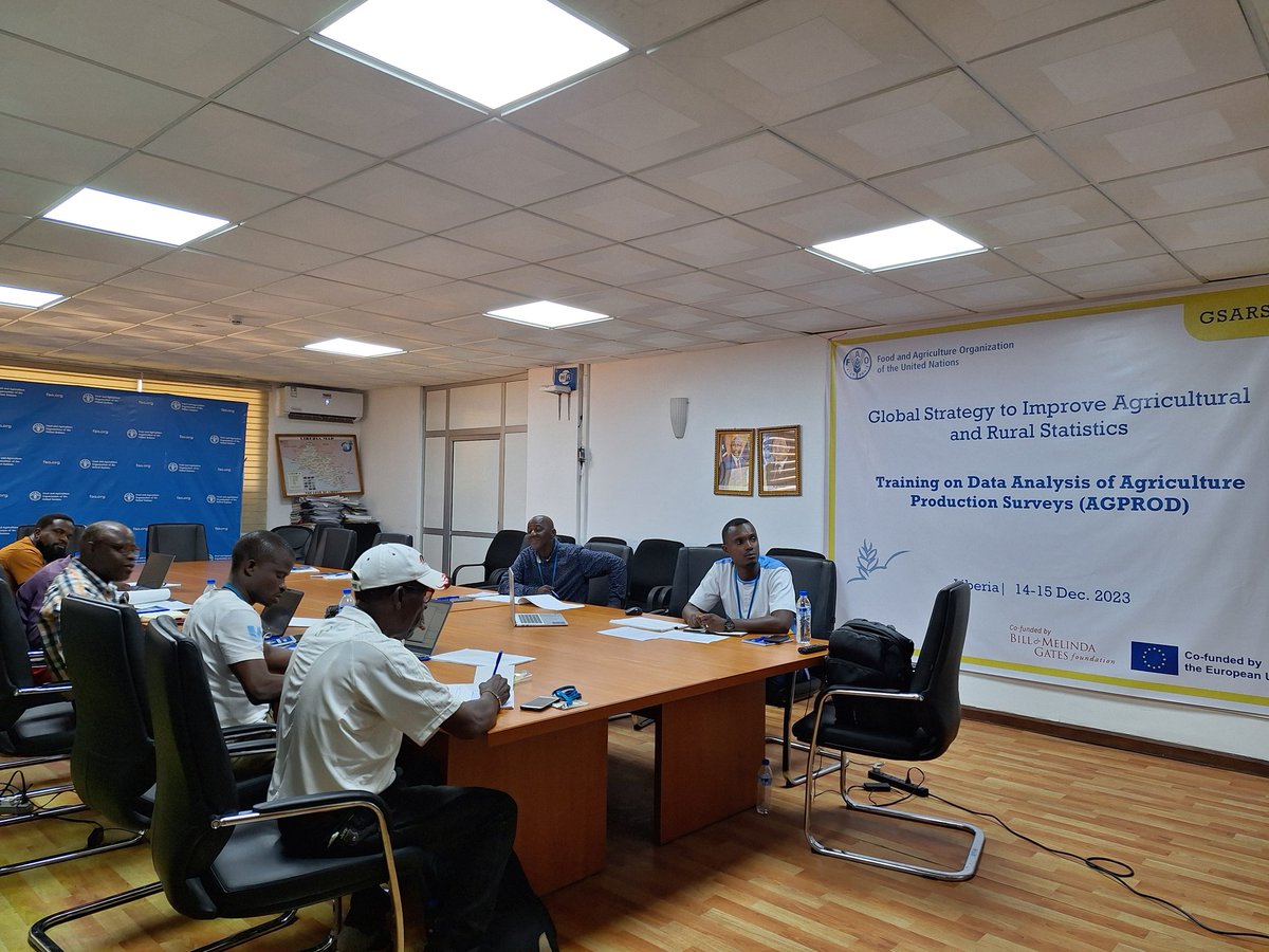 FAOLiberia's tweet photo. 😀 Training on Data Analysis of Agriculture Production Surveys #AGPROD going on at @FAOLiberia office, strengthening capacities of @LiberiaMoa and the national statistics institute - LISGIS 📈

🌾🌾🌾
#GSARS 
Supported by @gatesfoundation @EU_Commission @FAOstatistics https://t.co/KgCznLtd2j