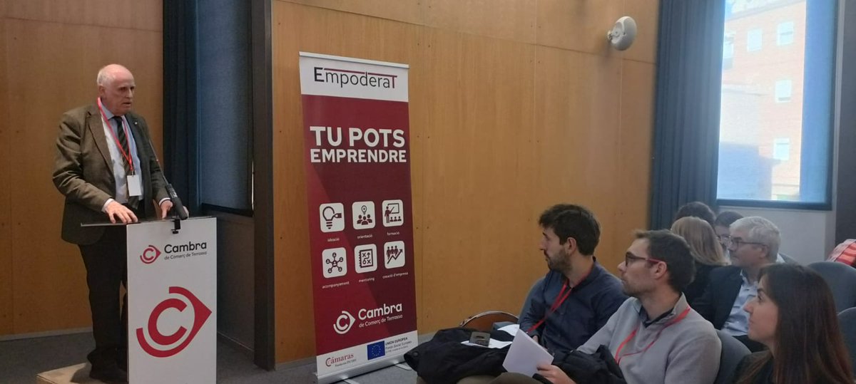 <a href="/oriolllop/">Oriol Llop</a> 🎙 Comencem la jornada amb paraules inspiradores de <a href="/TalamasJRamon/">Ramon Talamàs i Jofresa</a>, president de la Cambra de Comerç de Terrassa!🌟