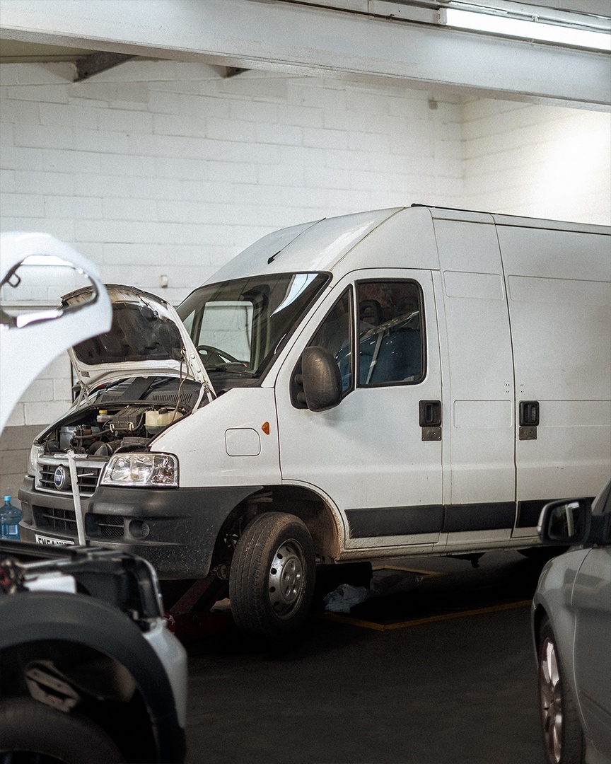 We do more than just passenger cars! 🚗 

✅Class IV (4) – Cars, Light Vans, Campervans &amp; Motorhomes
✅Class V (5) – Minibuses up to 16 passenger seats and not exceeding 5,000 kgs weight
✅Class VII (7) – Commercial vehicles up to 3,500 kgs weight

📞 (01932) 228849