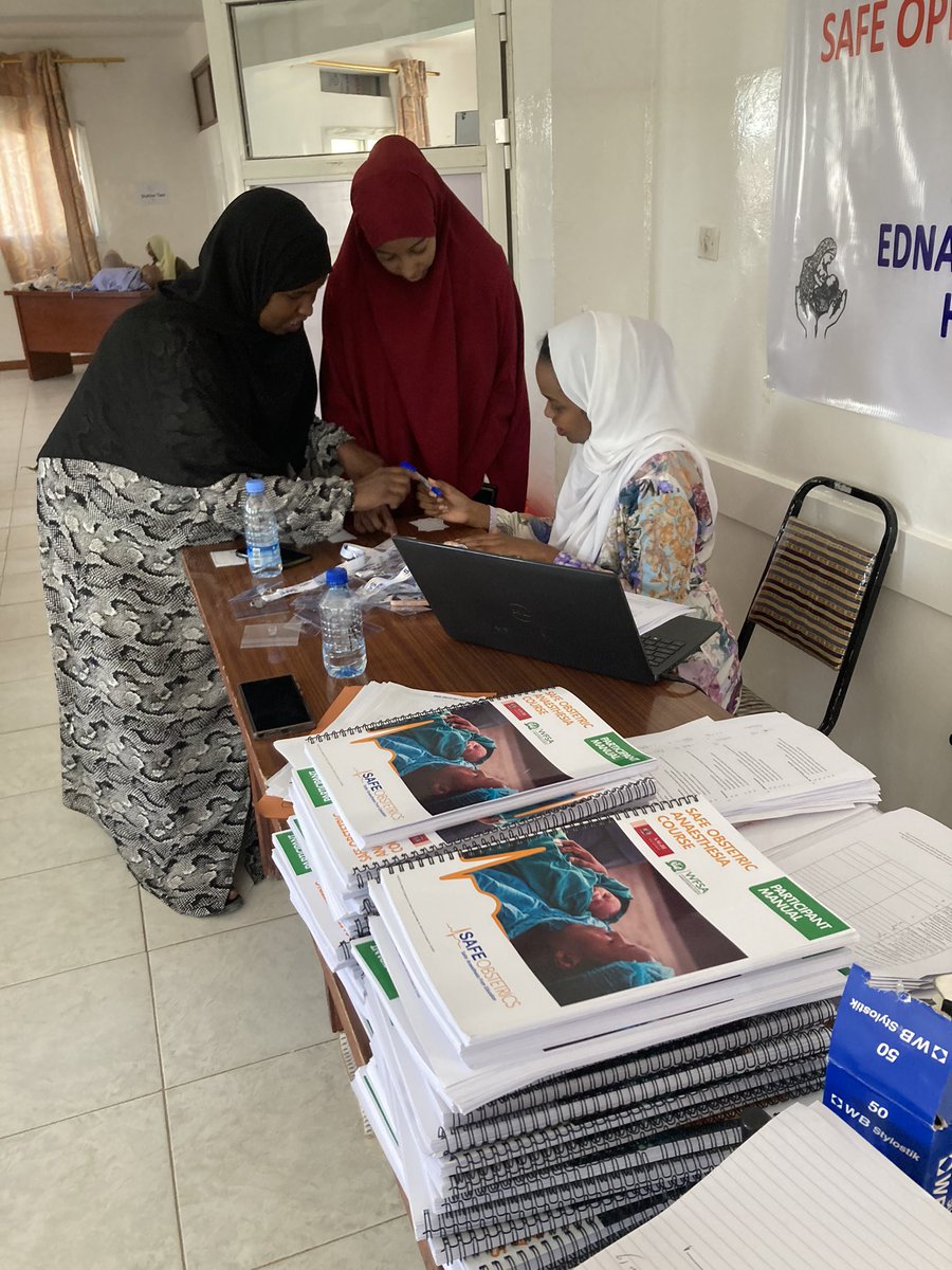 wfsaorg's tweet photo. #SAFE obstetric #anaesthesia course Somaliland 2023 is off and running ! 22 #anesthesia professionals and students from across the country learning practical knowledge and skills taught by local and international faculty. 
@SAFE_courses @Assoc_Anaes @THETlinks https://t.co/YcexhV0FLF
