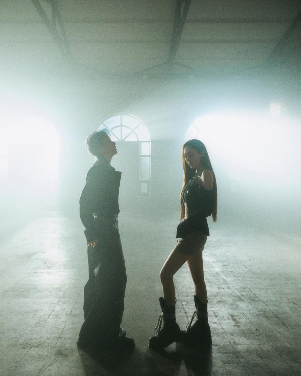 Coridel_Ent's tweet image. D-1

#Jessica #GetItGotItGood #Amber #JessicaAndAmber #JessicaGetItGotItGood