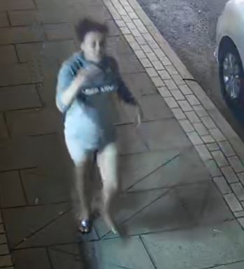 WestYorksPolice's tweet image. Detectives in Leeds want to identify these two women and a man over a serious assault in Town Street, Armley, on October 8.
Any info to DC 3198 Ellis at Leeds District CID via 101 quoting crime reference 13230560397 or online at westyorkshire.police.uk/livechat 

westyorkshire.police.uk/news-appeals/i…