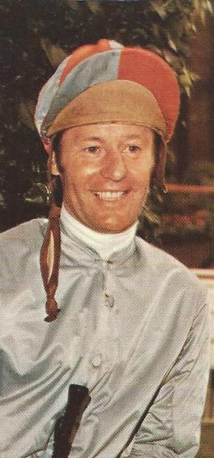Happy Birthday to Ron Hutchinson, 96 today.  Yes, 96 &amp; still going strong. Ron, the famous Australian jockey has been a favourite guest on the show.  He joined me first in Ep 142 - Staying on well - Part 1 <a href="/TheSportSocial/">Sport Social Podcast Network</a> 
chrt.fm/track/4F8ACF/t…
