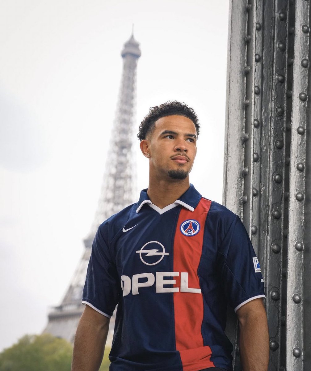 LMDPSG's tweet photo. L'histoire est trop belle 🫶❤️💙 https://t.co/9ba2CHXMQG