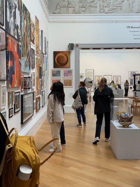 BromsSchool's tweet photo. Fifth Form, Lower Sixth and IB1 pupils studying Art visited the Bristol Museum and Gallery for the 170th REA Open Exhibition. The highlight was seeing one of Banksyโs paintings.
#BromsArt #BromsFifthForm #BromsL6 #BromsIB #BromsTrips #SchoolTrip https://t.co/z2pOgUYayR