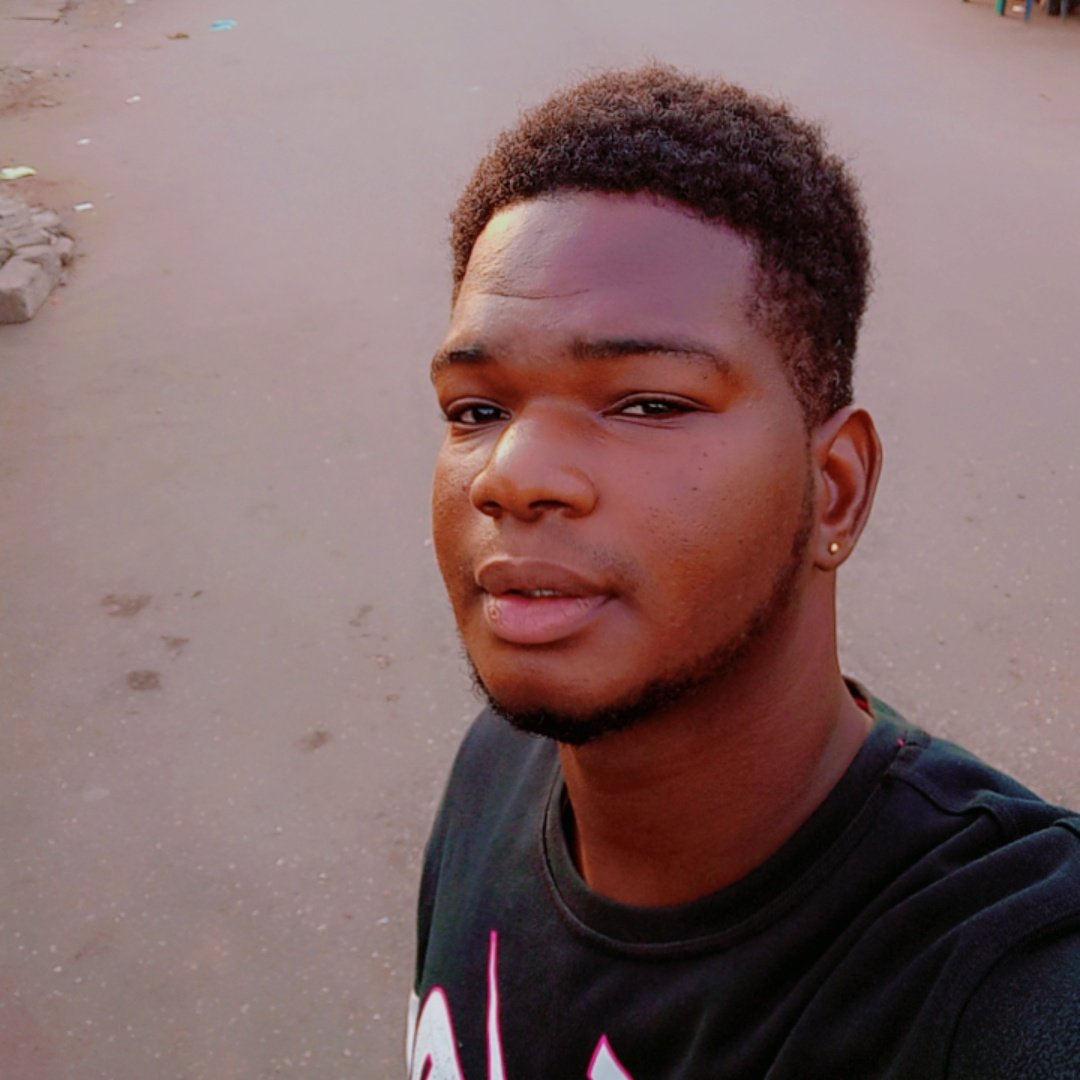 hambruce_prinz's tweet photo. #NewProfilePic https://t.co/CKJ4JONGYq