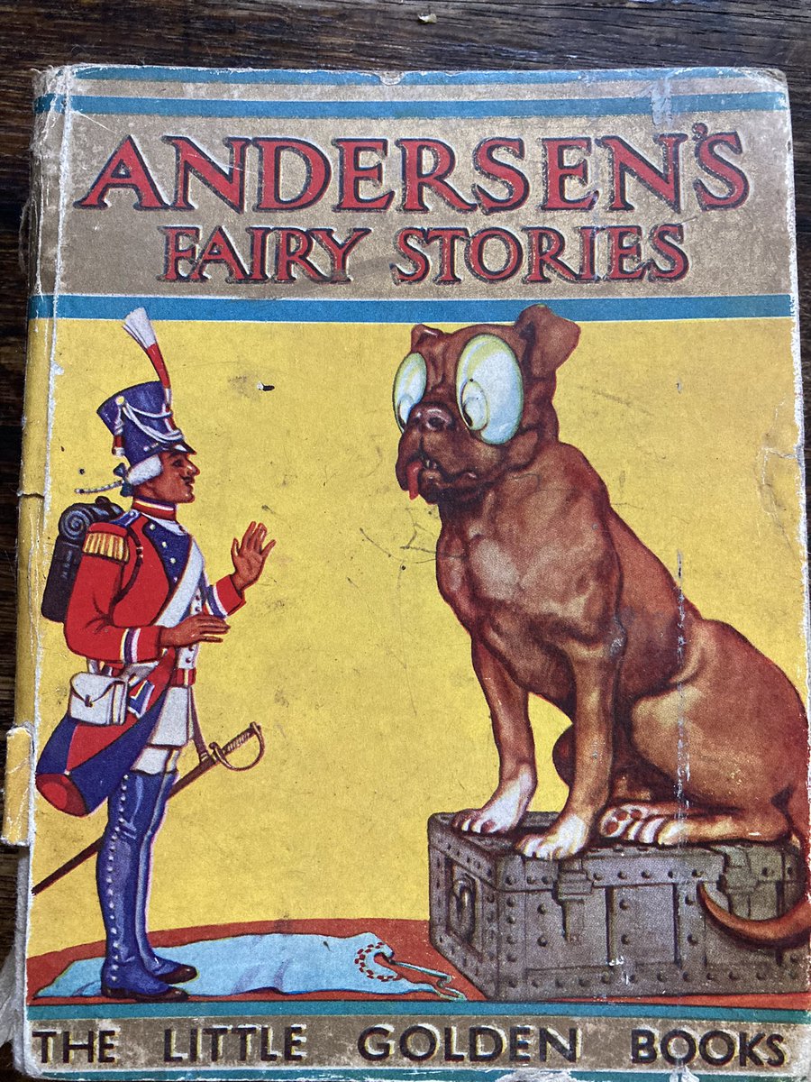 Midwinter reading -  the Tinderbox was a favorite of mine I was awestruck by the 3 dogs…#bookstagram #hanschristianandersen #christmasbooks #folkstories #folktales #midwinterreading #oldbooks #illustration #fairystories