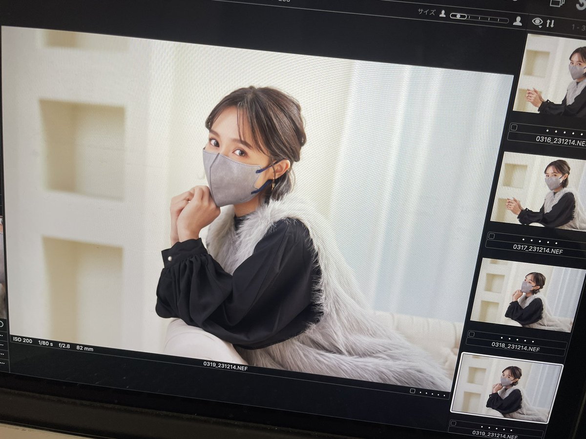 chiroru_partner's tweet photo. Elineマスクの撮影📸
コンビニでも手軽に買えるおすすめマスクだよ😷
#Elinemask
#イーラインマスク
#マスク週間 https://t.co/qaDA2zLjjk