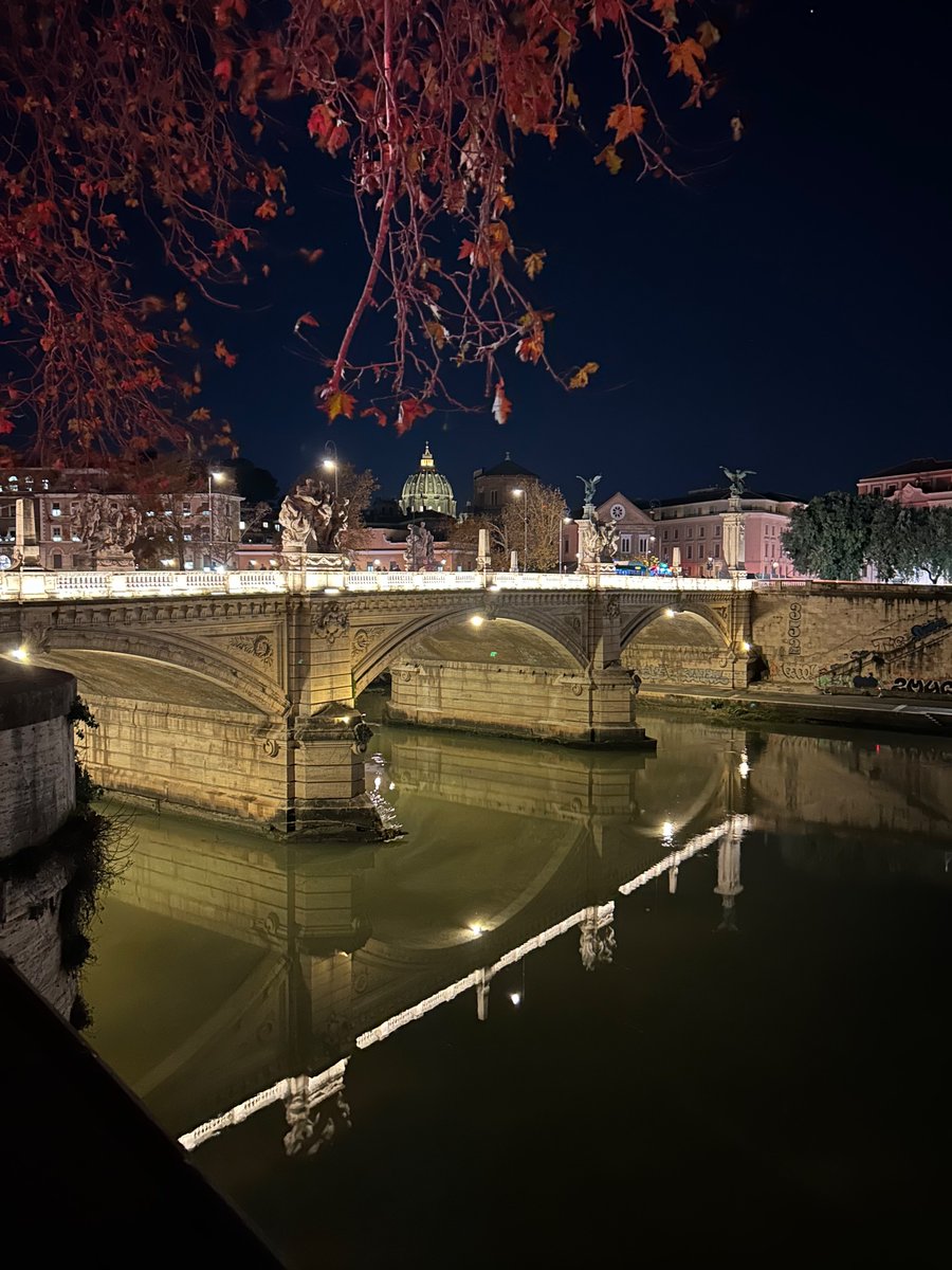 alexx87c's tweet photo. Piccoli scorci 🥹😃
#Rome #travel #dicember
🥰🫶🏾 https://t.co/qt78NsFHVV