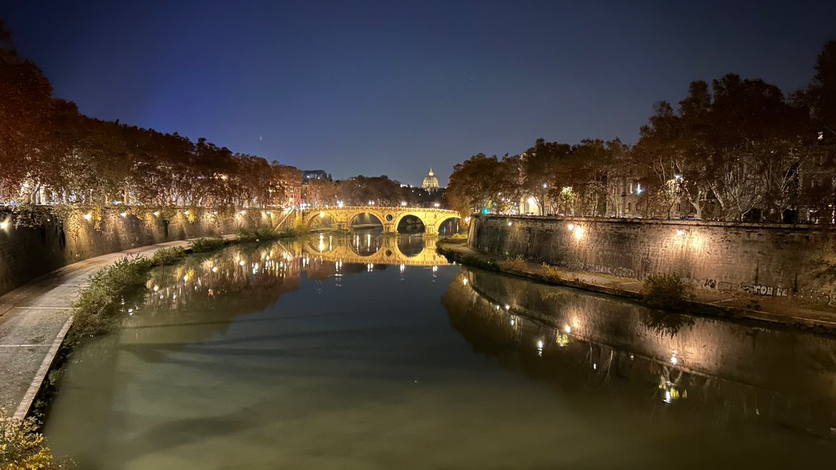 alexx87c's tweet photo. Piccoli scorci 🥹😃
#Rome #travel #dicember
🥰🫶🏾 https://t.co/qt78NsFHVV