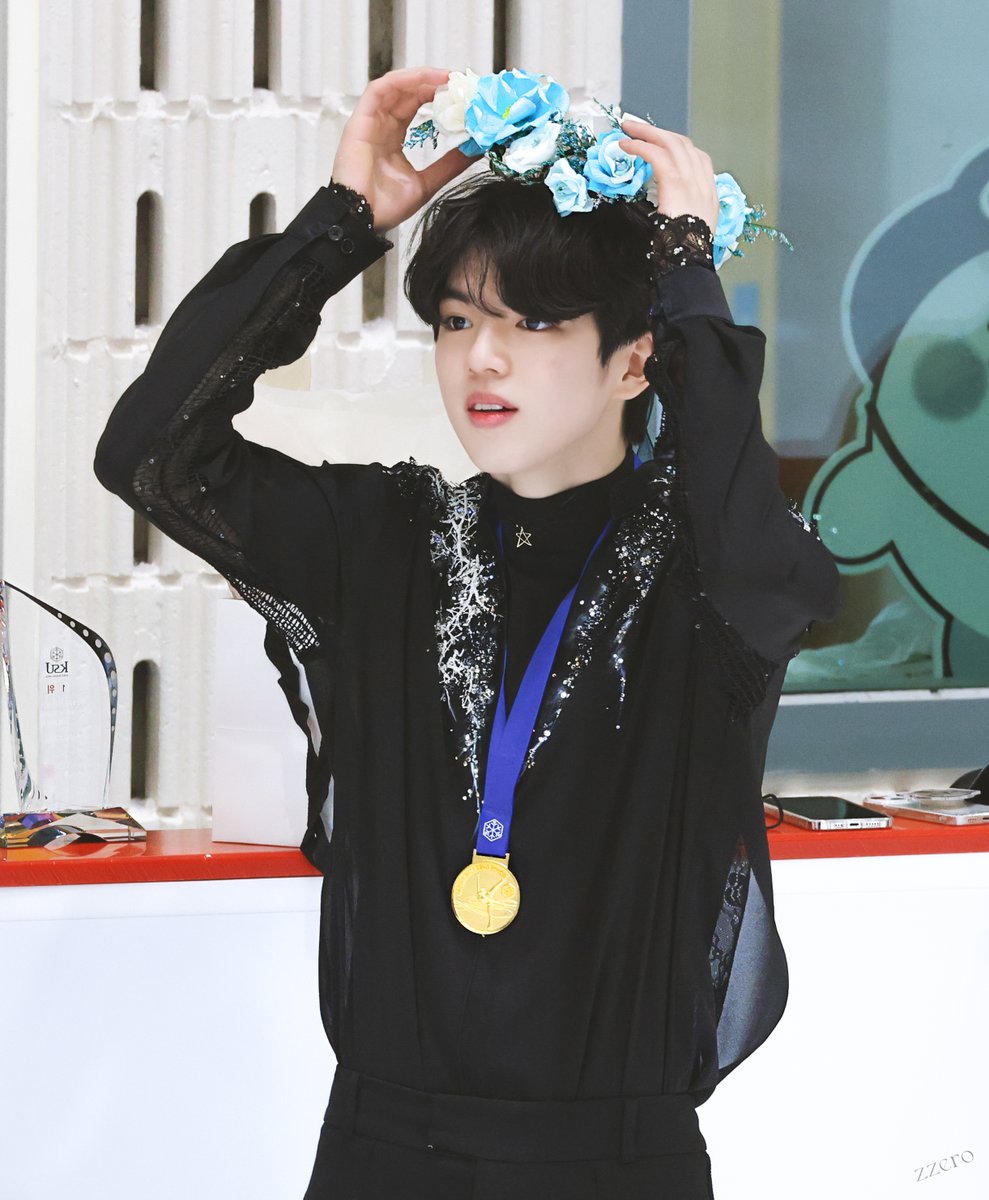 22랭킹 화관사진인데 포토북에만 넣고 X에 첨 올림
#차준환 #JunhwanCHA #화관