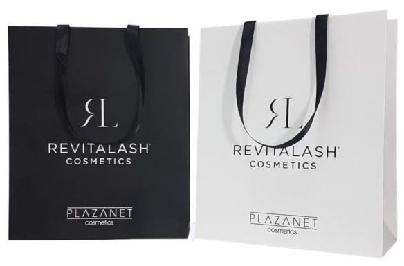 bmtPromotional's tweet photo. bmt Promotions offers custom laminated gift bags, combining durability and personalized design to enhance your brand's gifting experience. 🎁

Learn More: https://t.co/rRrzIGdD3f

#PrintedBags #LogoBranding #BMTpromotions #BrandedAccessories #laminatedgiftbags https://t.co/aVZlPcEfD8