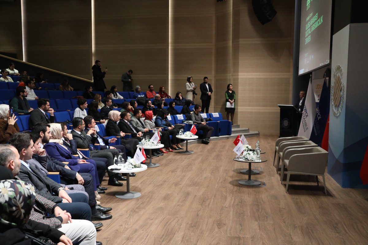 udgdernegi's tweet photo. Her birinizin katkıları, bu etkinliği unutulmaz kıldı. İnovasyon ve girişimcilik yolculuğumuzda sizlerle birlikte olmaktan büyük onur duyduk. Gelecekteki etkinliklerimizde tekrar buluşmak dileğiyle! 🌟✨ https://t.co/Q9qjhsmDQW