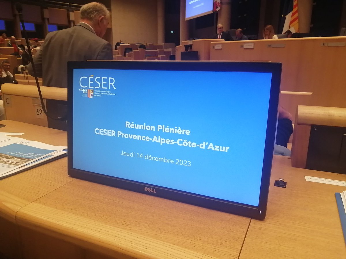PeepUa01's tweet photo. Dernière plénière au CESER PACA pour finir cette année riche en travail et avis. https://t.co/1okaoYd95Q