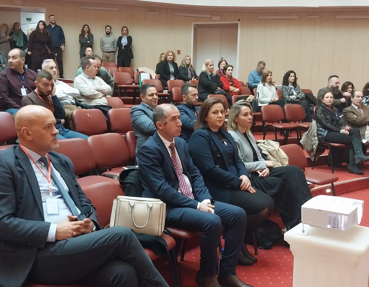 Rektorati's tweet photo. 🌍 9th International Conference on "Climate Change Worsens Allergies" by UP and AKIAA/KIAAA. Rector @qerimq thanks organizers for this vital medical platform. Excited to host for Kosovo's society and health. 👨⚕️🏥 #UPConference #ClimateChange #AllergyResearch https://t.co/hfFv02G1O7