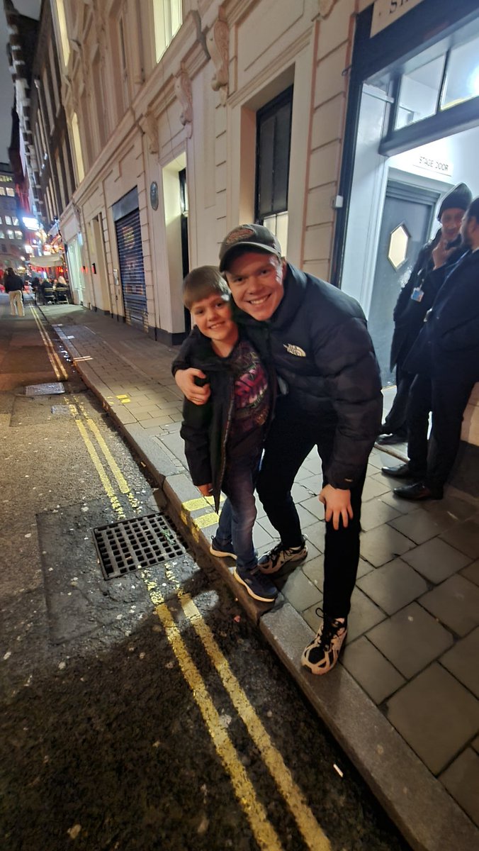 FIJI1983's tweet photo. Had an amazing time at Back To The Future last night, the cast were amazing! Our son was so excited to meet some of the cast after! Cant wait to go back soon! @BTTFmusical @BenMJoyce https://t.co/SeoMkf05ed