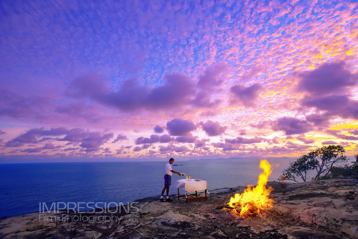Sakis_Photo's tweet photo. Some extraordinary moments require exceptional spotlight. 
📷- Guest experience hero shot created for Fregate Island Private in #Seychelles 

#PrivateIslands #luxurylifestyle #champagne #hotelphotography #sunset https://t.co/oXEZAjwsBu