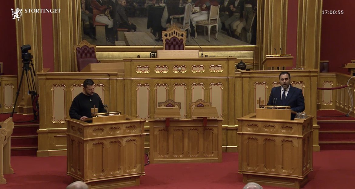 Dagen etter dagen: Det er lenge siden jeg har vært så flau som jeg ble da <a href="/MasudGh/">Masud Gharahkhani</a> startet seansen med <a href="/ZelenskyyUa/">Volodymyr Zelenskyy / Володимир Зеленський</a> i Stortinget, med å snakke om seg selv. For en uelegant og selvsentrert stortingspresident vi har.