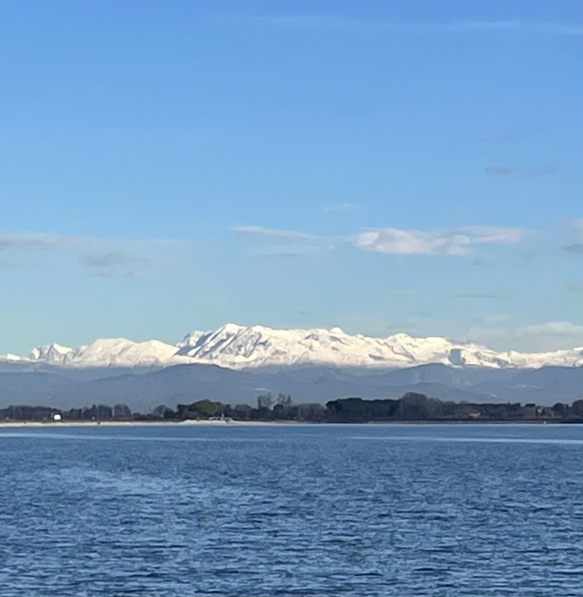 Gruppo del #Canin (Ita/Slo) dalla laguna di #Grado