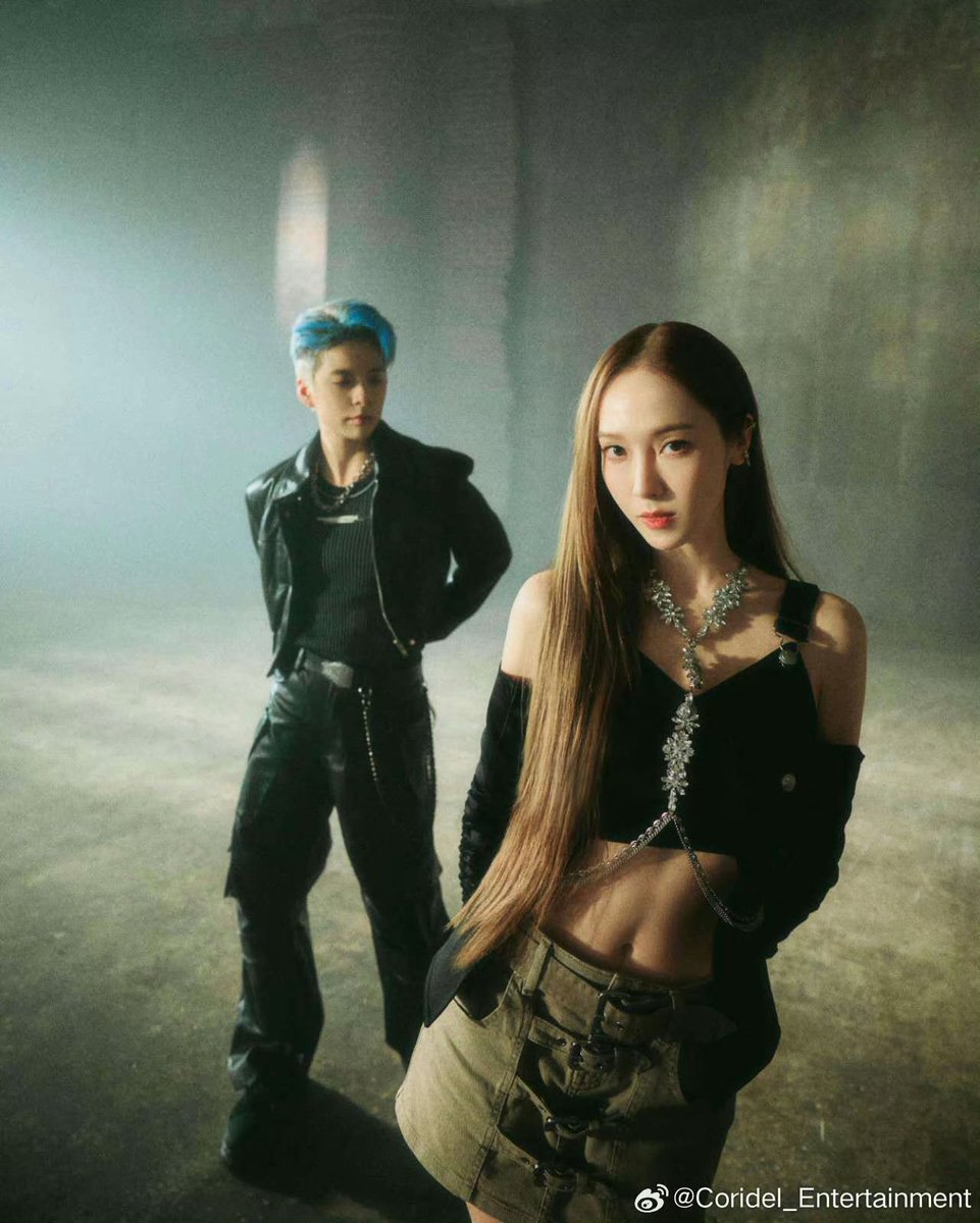 YurickMuk_YS's tweet image. เอยใด เลิฟชุดพิเจสชุดนี้มาก abs เอวเอสเอวใจ ขิต 😭😍🖤

#JessicaJung #GetItGotItGood #Amber #JessicaAndAmber #JessicaGetitGotitGood