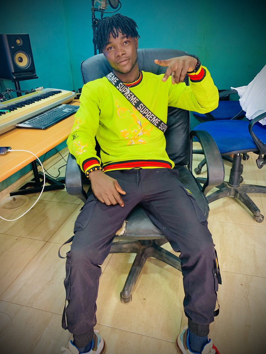 officialdonboy1's tweet photo. No matter how you feel…Get up, dress up, show up and never give up! https://t.co/rMn11vT5fM