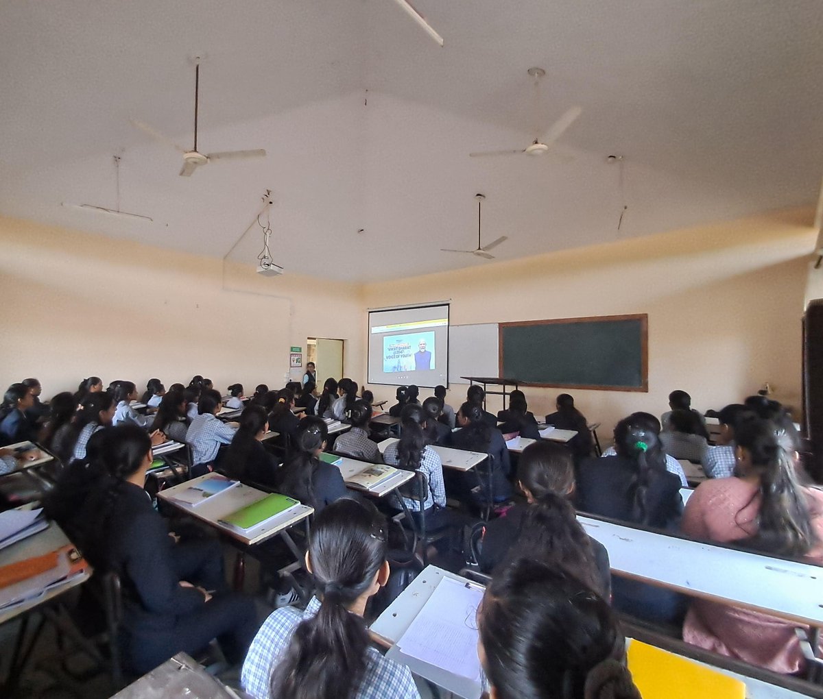 COPCNashik's tweet photo. Glimpses of the Inaugural Session of Viksit Bharat @2047 by Hon'ble Prime Minister Shri Narendra Modi took place on 11th December2023.
#Ideas4ViksitBharat
#MIC #AICTE
#InstitutionInnovationCouncil
#copcnashik
#pravarapres
#pravara https://t.co/P8KqJpTqQ8