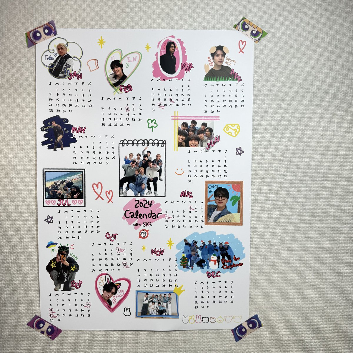 jeonginzzangfan's tweet photo. #RT ᴇᴠᴇɴᴛ (*ˊૢᵕˋૢ*)

자랑스러운 쓰리라차 수상을 축하하는 기념 제가 만든 2024 스키즈 연력을 한 분께 드립니다...
스테이 한정! 당발은 내일 15일에 합니다🥹

쓰리라차 수상 축하해🥹💕🥳🎉

#쓰리라차_AAA_베스트크리에이터
#쓰리라차_베스트크리에이터_축하해
#3RACHA_BestCreator_2023AAA https://t.co/UvKnzGnFUQ
