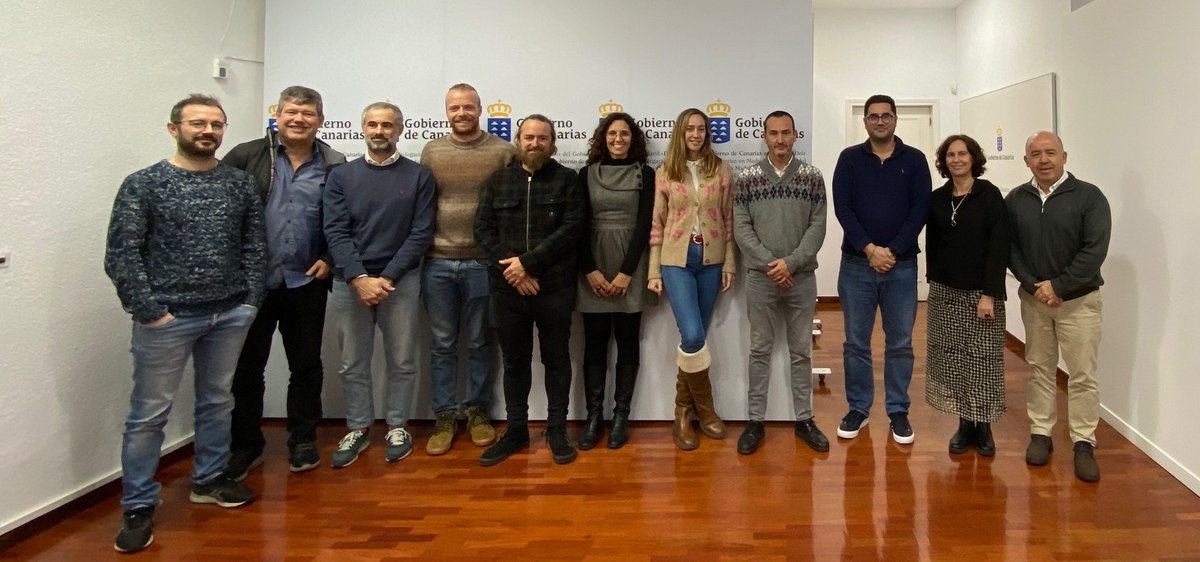 GliderPLOCAN's tweet photo. Reunión anual de las instituciones españolas operadoras de #gliders para evaluación/planificación colaborativa de la hoja de ruta @azti_brta @ULPGC @socib_icts @IEOoceanografia - Gracias @PresiCan por acogernos en sede @MADRID #ICTSNews @CienciaGob @Groom2RI @agenciaiisi @plocan https://t.co/XTgeRsfDiP