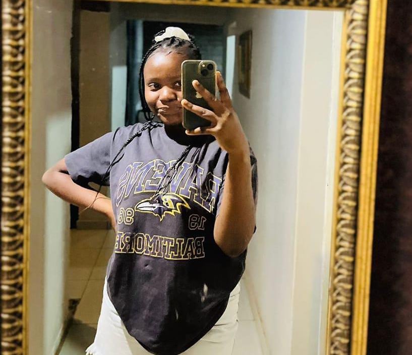 AdvoBarryRoux's tweet photo. Neo ndou she went out to the Elias on 10/12/23 without informing her gurdian where she really is going. Her family has been looking for her non stop but no luck all they are getting are different scenarios. If you know her whereabouts please call 0818239662

Repost For Awareness https://t.co/o9XpITmiVQ