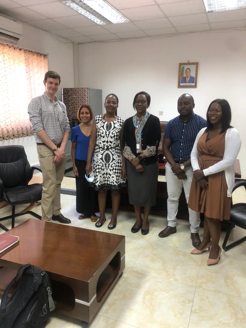 King's Global Health Partnerships (@kingsghp) on Twitter photo Exciting to see the #AntimicrobialResistance work happening last week in #SierraLeone & #Zambia.
<a href="/KingsSLP/">King's Sierra Leone Partnership</a> pharmacy volunteer & #AMS Champions piloted a Global Point Prevalence Survey to understand antimicrobial use in hospitals in 🇸🇱
#AntimicrobialStewardship #AMR #GPPS #CwPAMS Exciting to see the #AntimicrobialResistance work happening last week in #SierraLeone & #Zambia.
<a href="/KingsSLP/">King's Sierra Leone Partnership</a> pharmacy volunteer & #AMS Champions piloted a Global Point Prevalence Survey to understand antimicrobial use in hospitals in 🇸🇱
#AntimicrobialStewardship #AMR #GPPS #CwPAMS